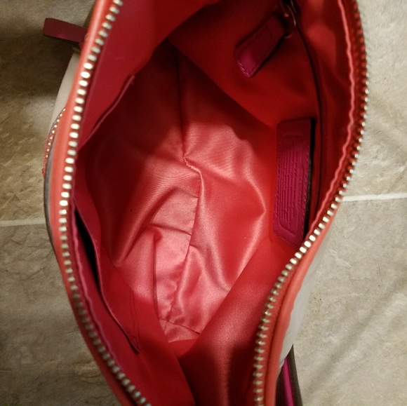 🌟SOLD🌟Authentic Coach Spectator Hand Bag - Picture 4 of 5